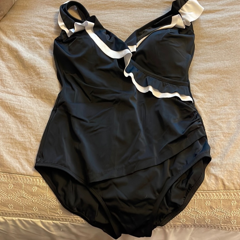 Swimsuit 16w